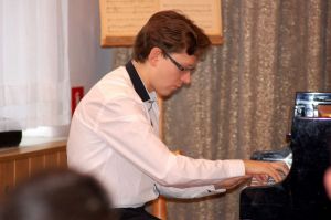 183rd Concert for the Youth 'How to Listen to Music?”, Music and Literature Club in Wroclaw 17th Nov 2017. <br> The performers were Andriy Luniov - piano and Juliusz Adamowski commentary. Photo by Paweł Beresiuk.